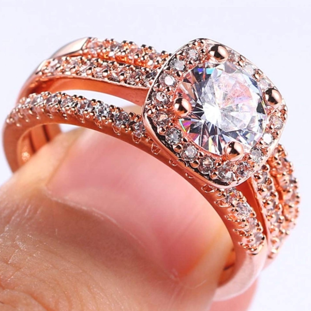 Jude Jeweler's ring